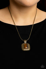 Load image into Gallery viewer, Right Hand TALISMAN - Brass-Paparazzi