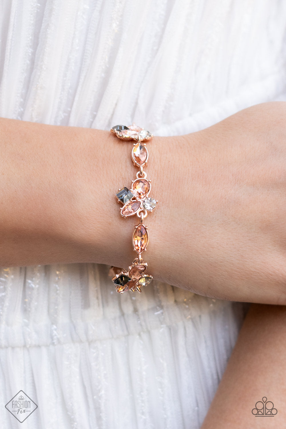 Colorful Captivation - Rose Gold-paparazzi