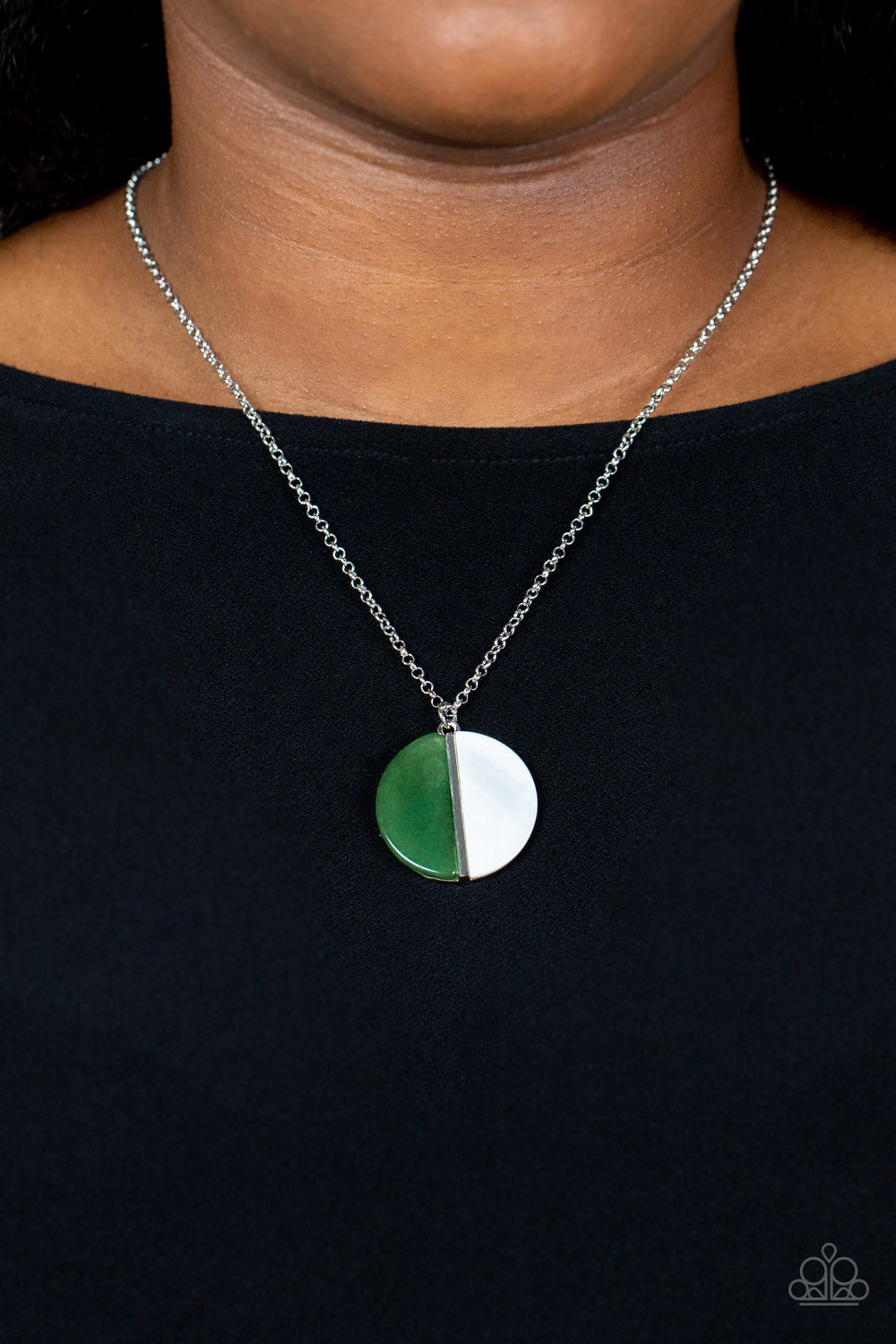 Elegantly Eclipsed - Green-Paparazzi